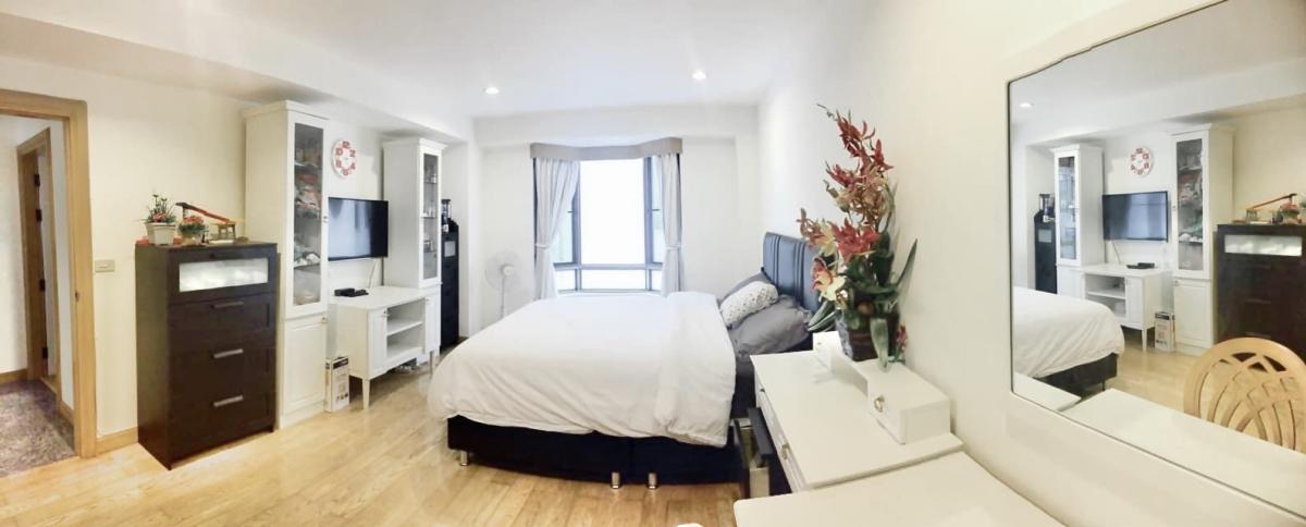 For SaleCondoSukhumvit, Asoke, Thonglor : Royal Castle Sukhumvit / Spacious unit in the heart of Phrom Phong. / 3 Bed 164 sq.m.Tel 0937890899