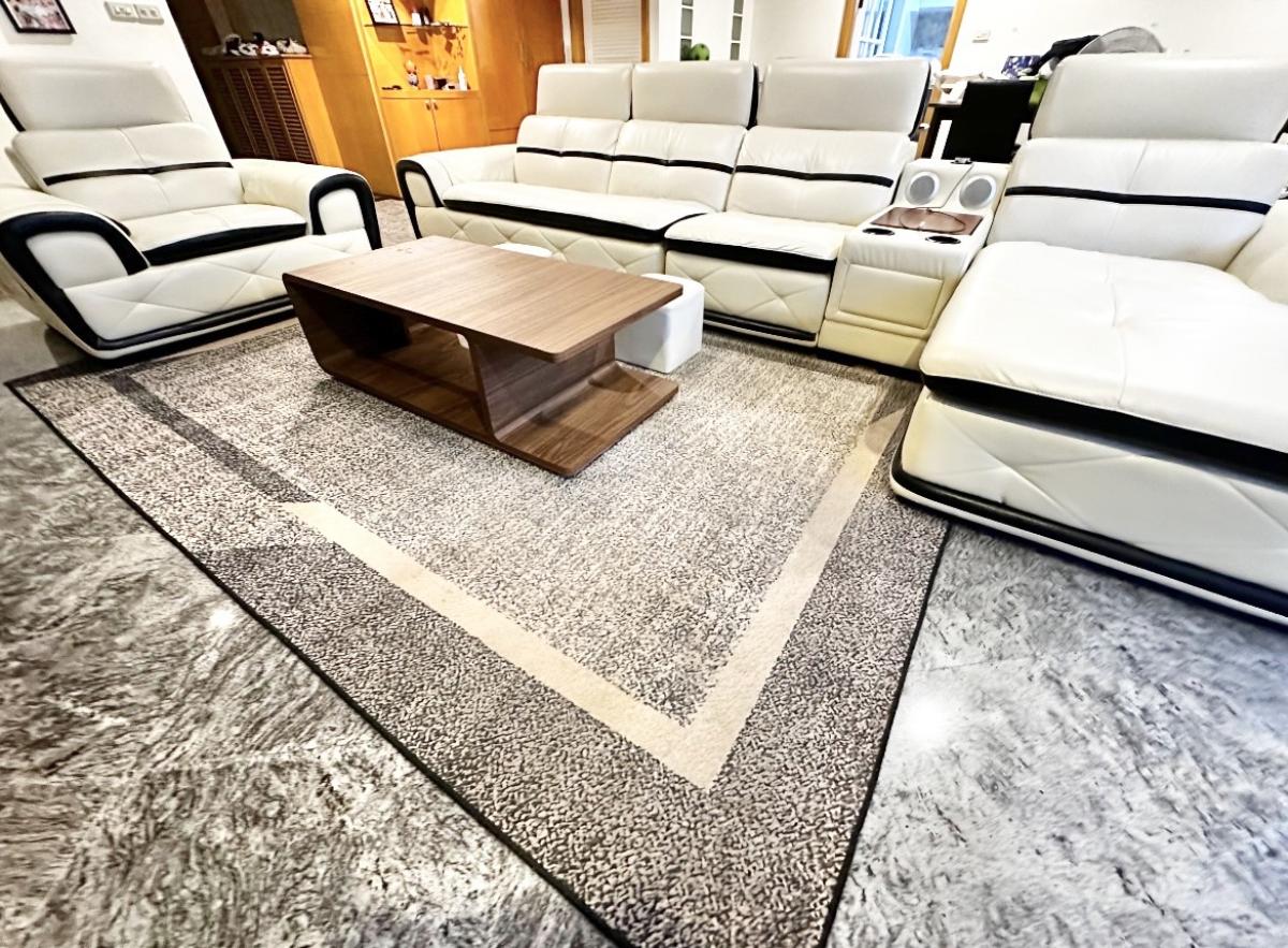 For SaleCondoSukhumvit, Asoke, Thonglor : Royal Castle Sukhumvit / Spacious unit in the heart of Phrom Phong. / 3 Bed 164 sq.m.Tel 0937890899