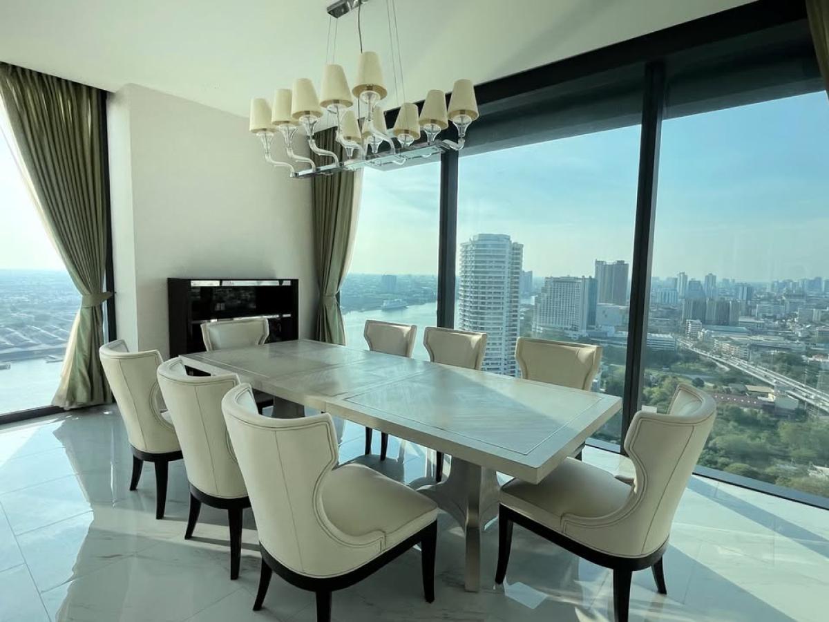 For SaleCondoRama3 (Riverside),Satupadit : Canapaya Residences / Spacious corner unit with panoramic Chao Phraya River views and the best sunset view. comes with a private yacht berth. / 4 Bed 248 sq.m.Tel 0937890899