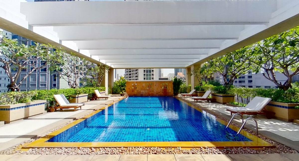 For SaleCondoWitthayu, Chidlom, Langsuan, Ploenchit : Langsuan Ville / Best price on the market. Langsuan Soi, near BTS Chidlom. / 2 Bed 164 sq.m.Tel 0937890899