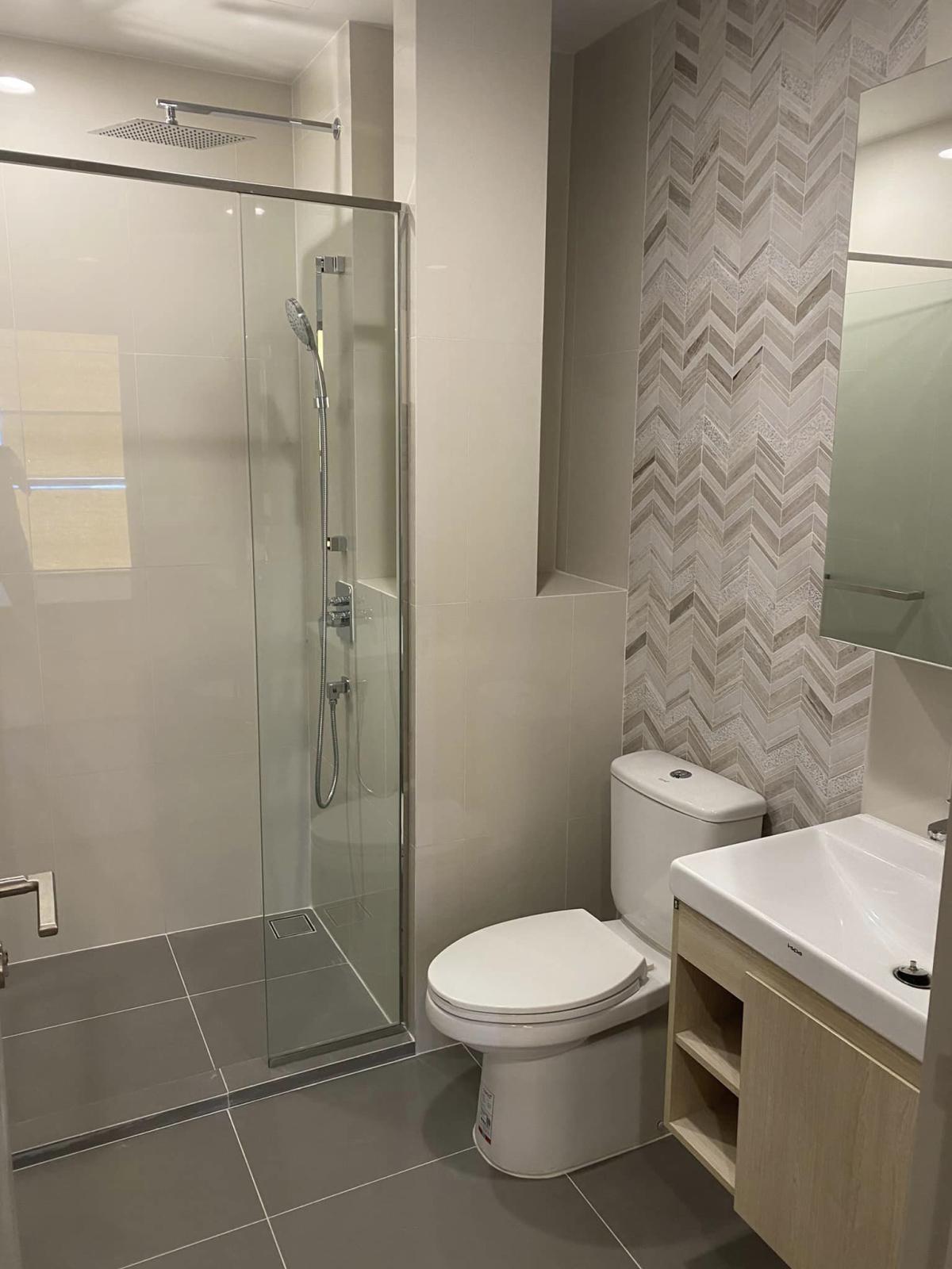 For SaleCondoSukhumvit, Asoke, Thonglor : Oka Haus Sukhumvit 36 / River view unit. brand new, never occupied. / 2 Bed 50 sq.m.Tel 0937890899