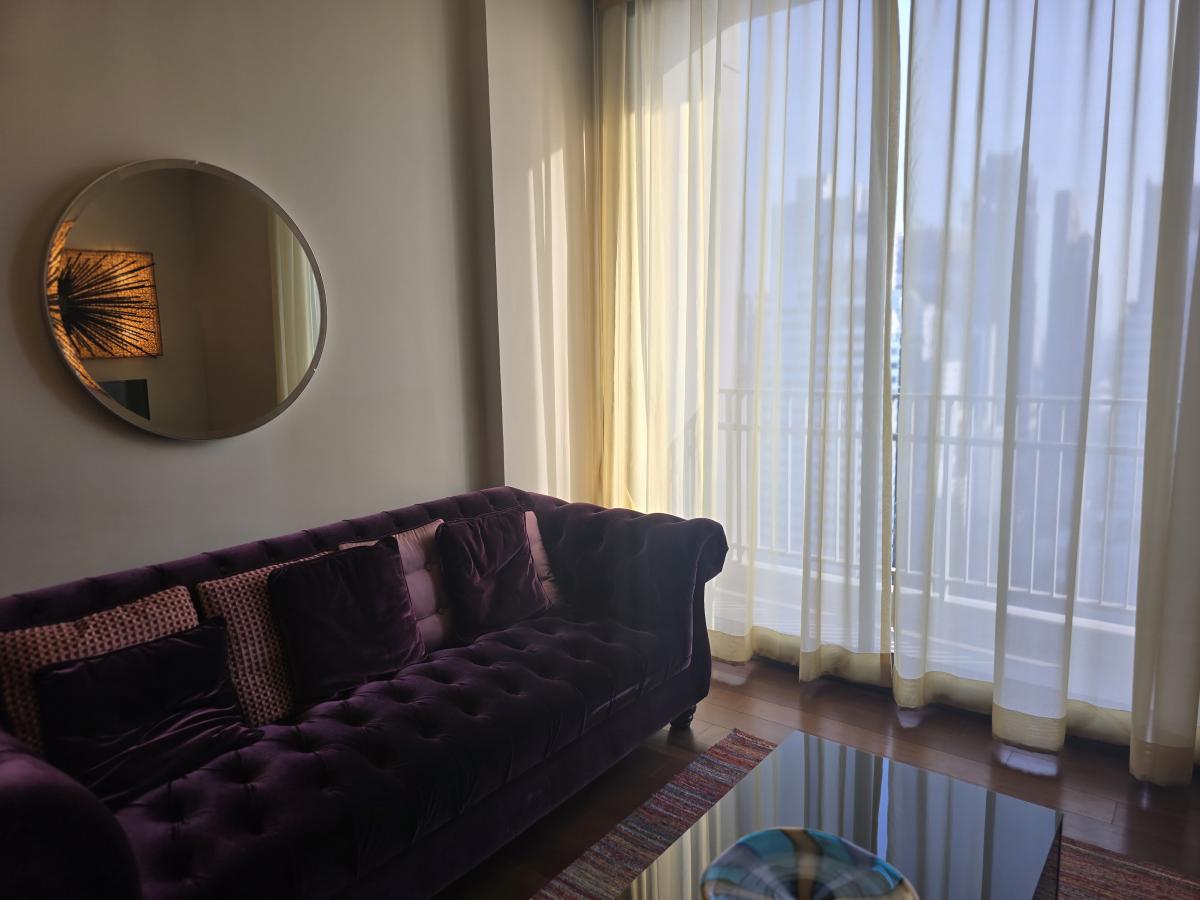 For SaleCondoSukhumvit, Asoke, Thonglor : Quattro by Sansiri / Rare south-facing unit with an open view, near BTS Thong Lo. / 1 Bed 55 sq.m.Tel 0937890899