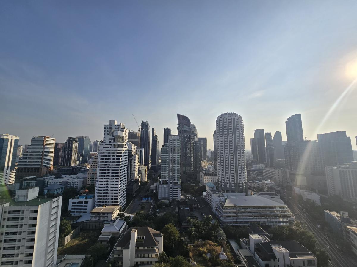 For SaleCondoSukhumvit, Asoke, Thonglor : Quattro by Sansiri / Rare south-facing unit with an open view, near BTS Thong Lo. / 1 Bed 55 sq.m.Tel 0937890899