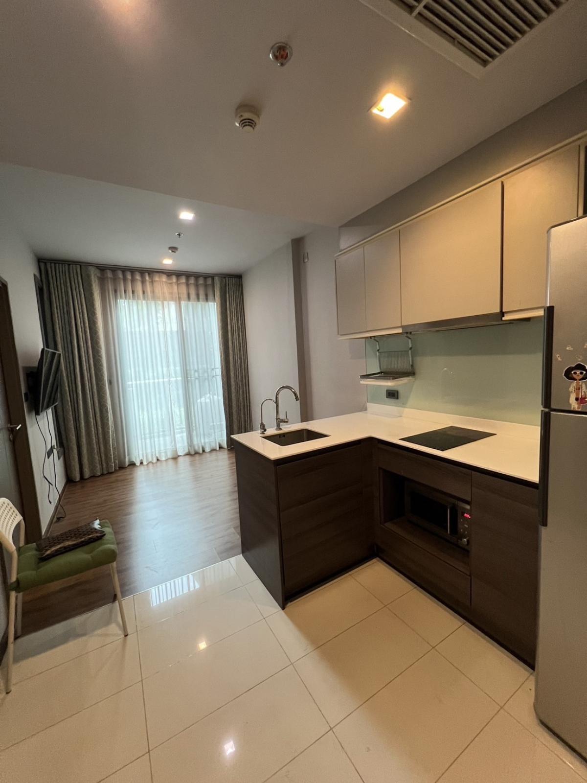 ขายคอนโดสุขุมวิท อโศก ทองหล่อ : Ceil by Sansiri / ห้องแต่งสวย ใจกลางเอกมัย - ทองหล่อ ราคาดีที่สุดในตลาด / 1 ห้องนอน 35 ตร.ม.โทร 0937890899