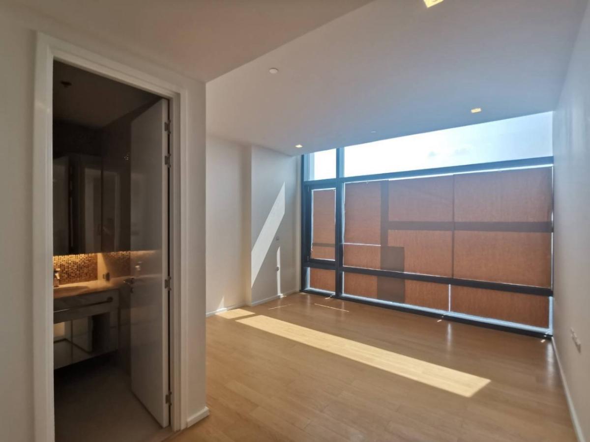 For SaleCondoRama9, Petchburi, RCA : Circle Living Prototype / High-floor unit with open views in the tallest building on Phetchaburi Road, near MRT Phetchaburi and ARL Makkasan. / 3 Bed 263 sq.m.Tel 0937890899