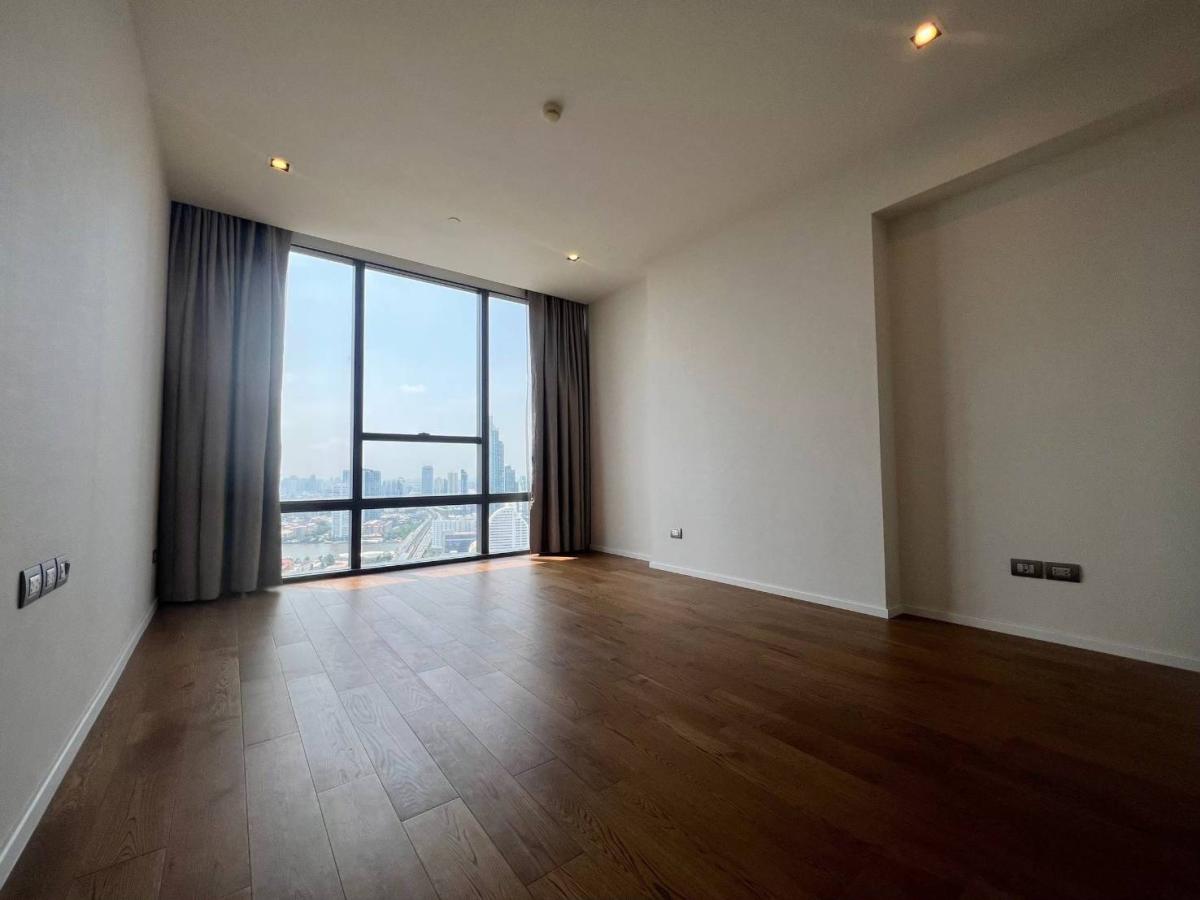 ขายคอนโดสาทร นราธิวาส : The Bangkok Sathorn / ห้องชั้นสูง วิวโล่ง ใกล้ BTS สุรศักดิ์ / 1 ห้องนอน 68 ตร.ม.โทร 0937890899