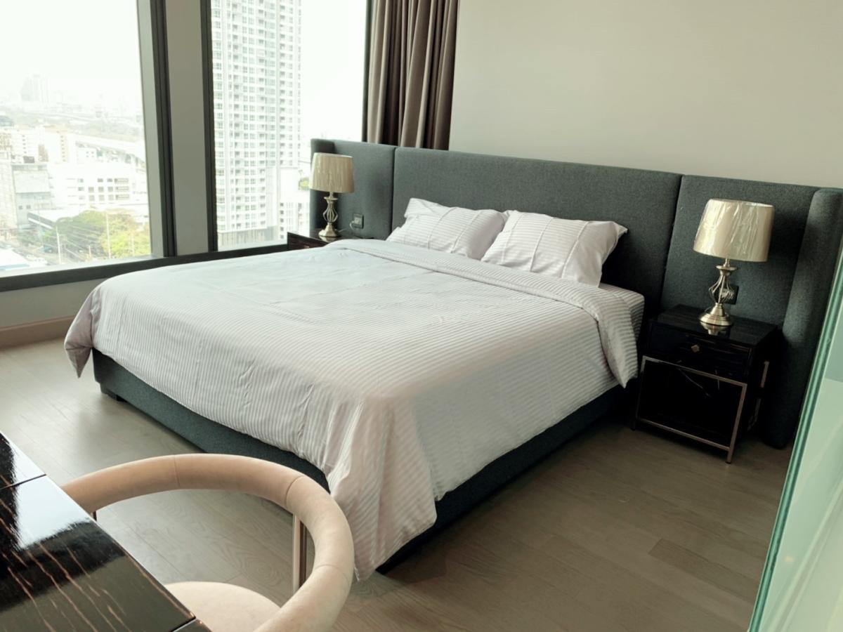 For SaleCondoRama9, Petchburi, RCA : THE ESSE at SINGHA COMPLEX / Luxury mixed-use development at the interchange of MRT Phetchaburi and ARL Makkasan. / 2 Bed 77 sq.m.Tel 0937890899