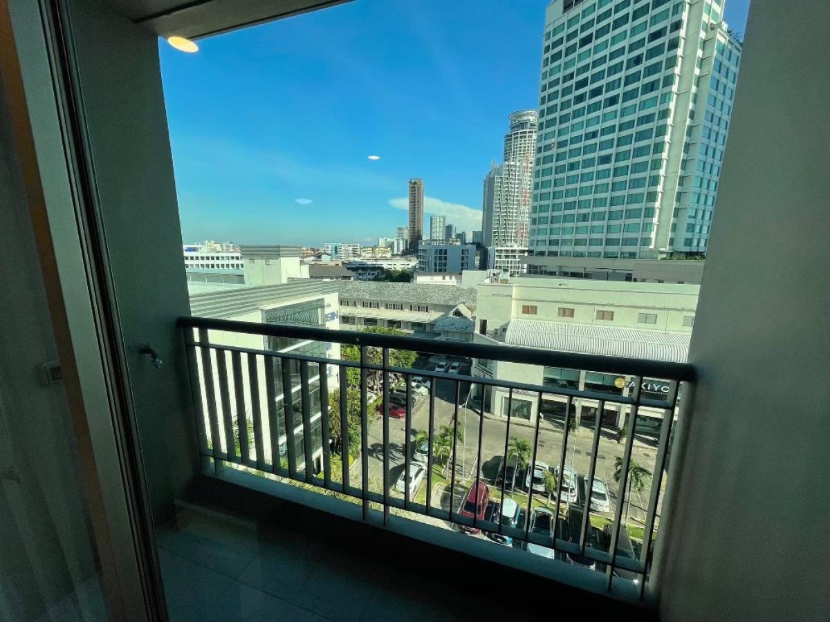For SaleCondoOnnut, Udomsuk : Life@Sukhumvit 67 / Corner unit with city view, move-in ready, near BTS Phra Khanong, best price in the project. / 2 Bed 59 sq.m.Tel 0937890899