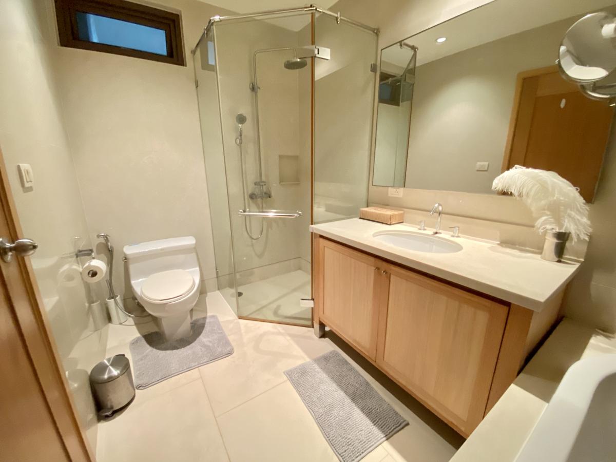 ขายคอนโดสุขุมวิท อโศก ทองหล่อ : The Emporio Place / ห้อง Duplex แต่งสวยพร้อมอยู่ วิวโล่ง ขายขาดทุน / 1 ห้องนอน 73 ตร.ม.โทร 0937890899