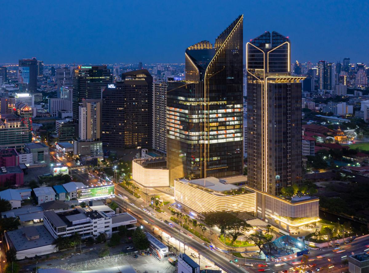 ให้เช่าคอนโดพระราม 9 เพชรบุรีตัดใหม่ RCA : THE ESSE at SINGHA COMPLEX / คอนโดหรู ทำเลดีใกล้ MRT เพชรบุรี ARL มักกะสัน / 3 ห้องนอน 244 ตร.ม. โทร 0937890899