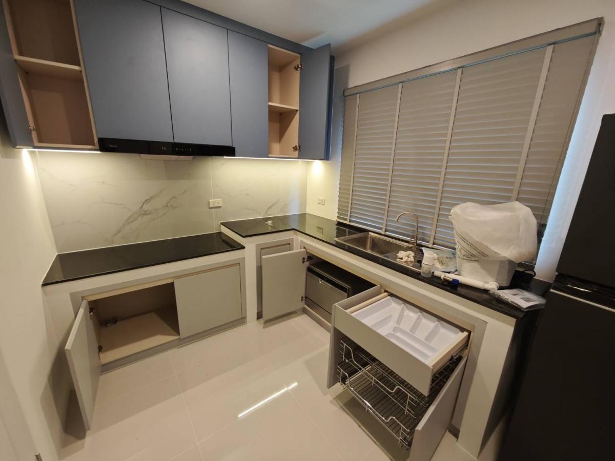 ให้เช่าบ้านวิภาวดี ดอนเมือง หลักสี่ : 28/02/2026, บ้านหรู 4 ห้องนอน กลางเมือง วิภาวดี 
Luxury 4-Bedroom Home in the Heart of Vibhavadi