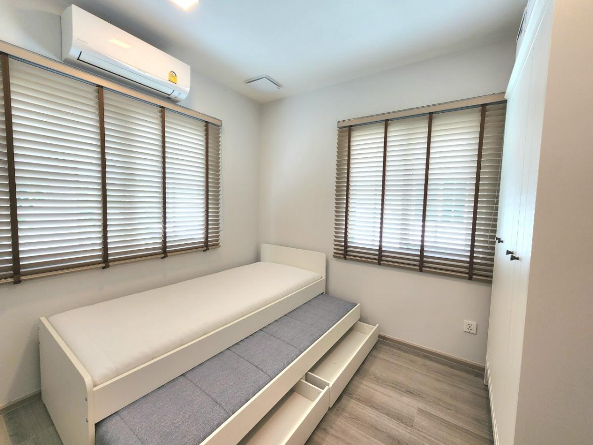 ขายบ้านบางนา แบริ่ง ลาซาล : 28/02/2026, Chaiyapruek Bangna Km.15 บ้านเดี่ยว 3 ห้องนอน บางนา กม.15 สังคมเงียบสงบ ใกล้นิคมฯ เช่า 70,000 บ. ขาย 9.99 ล้าน พร้อมเข้าอยู่ทันที!