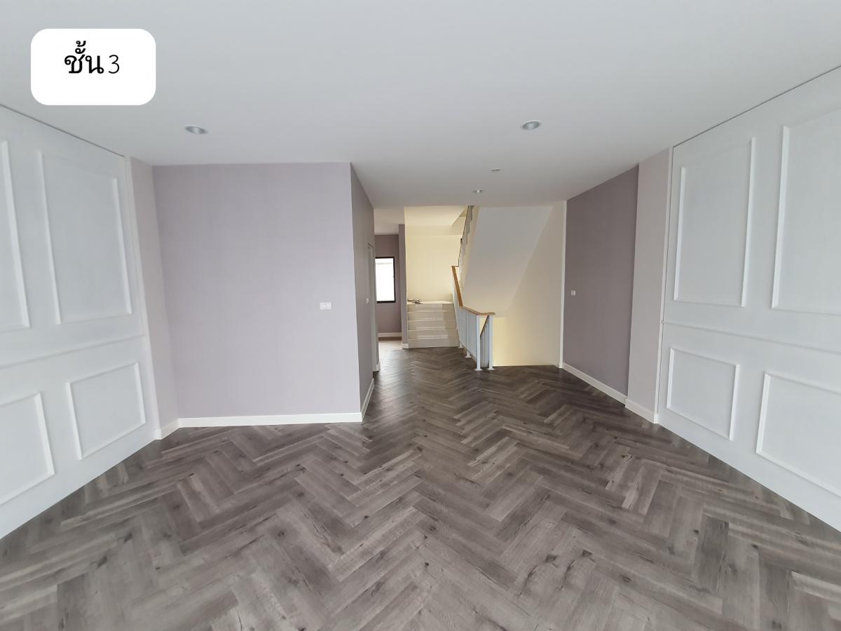 ขายทาวน์โฮมลาดกระบัง สุวรรณภูมิ : 28/02/2026, โฮมออฟฟิศ 4 ชั้น ใกล้บางนา-วงแหวน ลงตัวธุรกิจ-บ้านพัก ขาย 11.9 ล้าน หรือเช่า 50,000 บาท/เดือน พร้อมเข้าอยู่ทันที