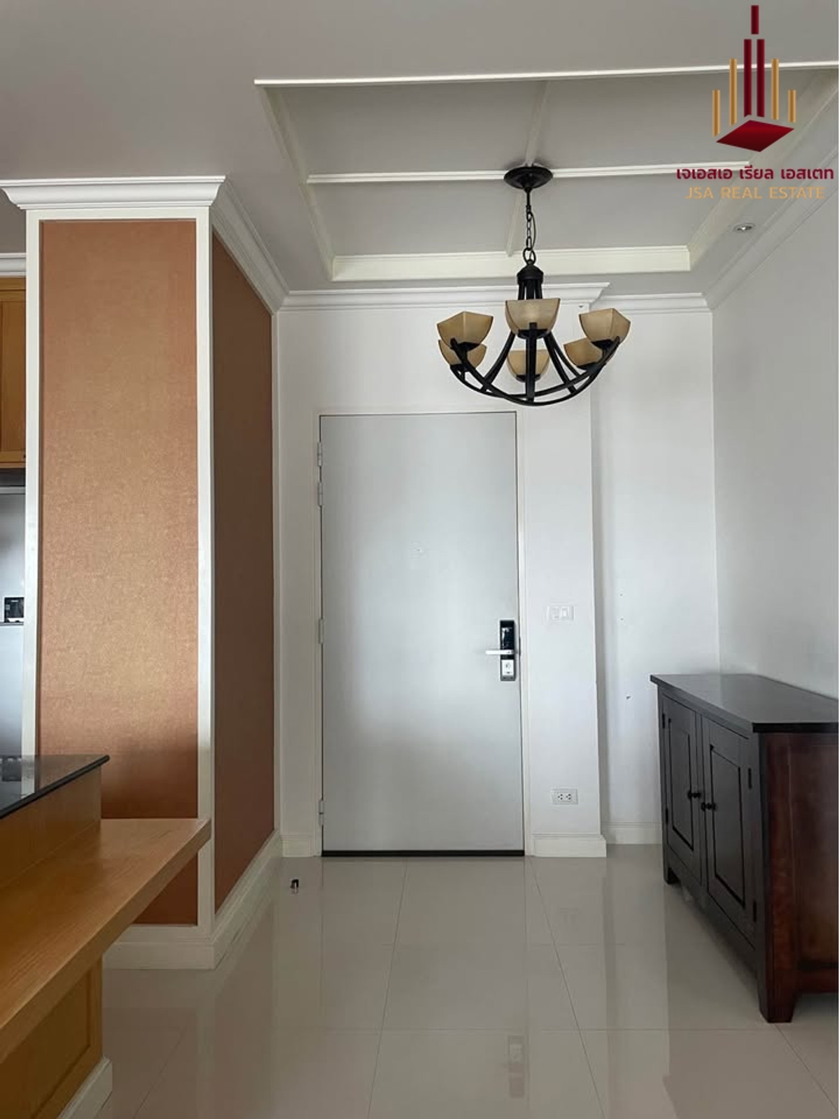 ขายคอนโดพัฒนาการ ศรีนครินทร์ : ✨ For Sale: The Four Wings Residence Condo ✨  💰 Only 9,300,000 THB