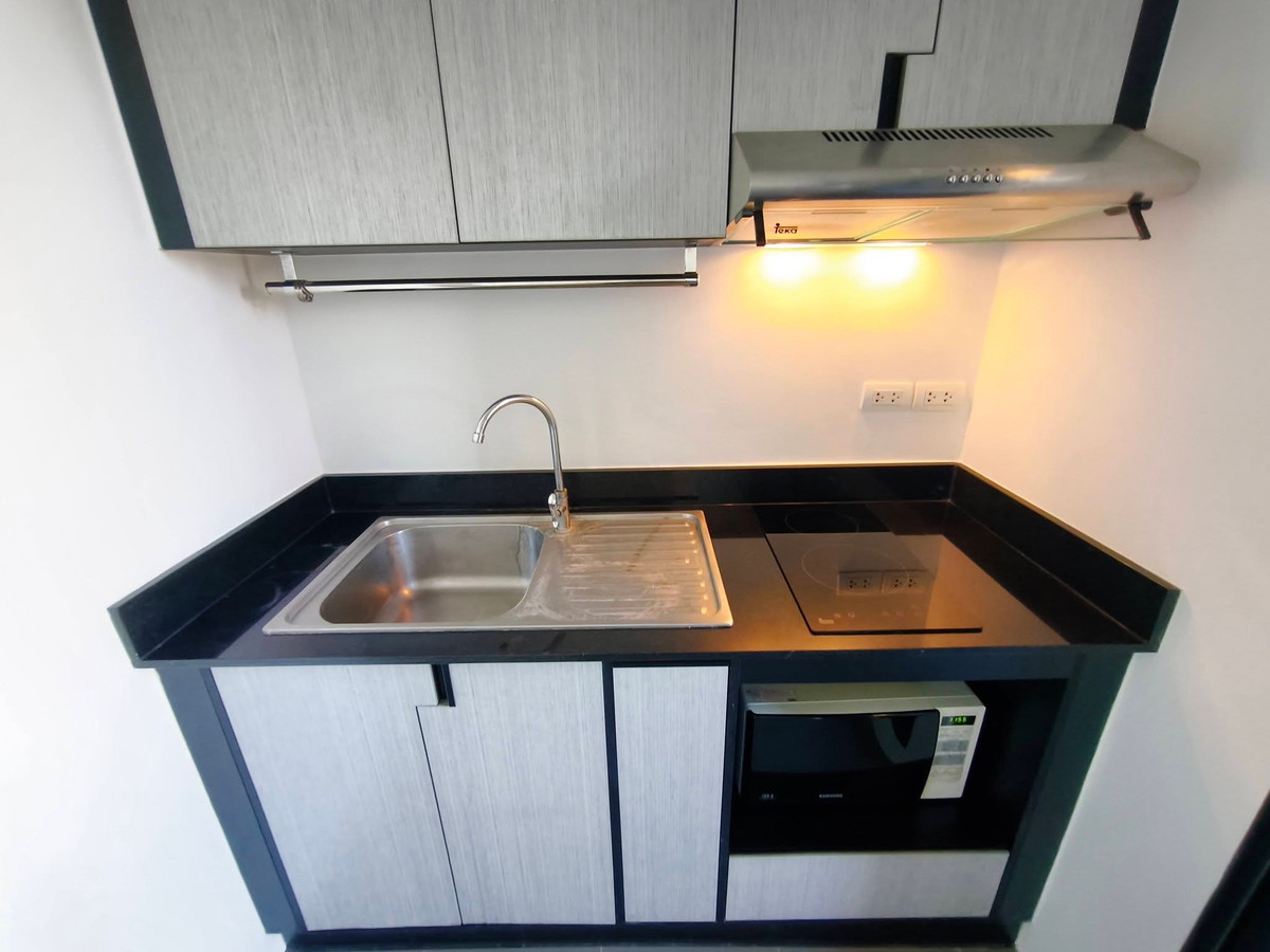 ให้เช่าคอนโดพระราม 9 เพชรบุรีตัดใหม่ RCA : 🔴12,000฿🔴𝐑𝐢𝐬𝐞 𝐑𝐚𝐦𝐚 𝟗┃ไรส์ พระราม 9 ✅ ใกล้ Airport link​ รามคำแหง (ว่าง30เม.ย.69)🙏สนใจทัก 𝙇𝙄𝙉𝙀 มานะคะ (ตอบไวมาก):​📱 รหัสทรัพย์​6904-0208📱: ไอดีไลน์:@bbcondo88