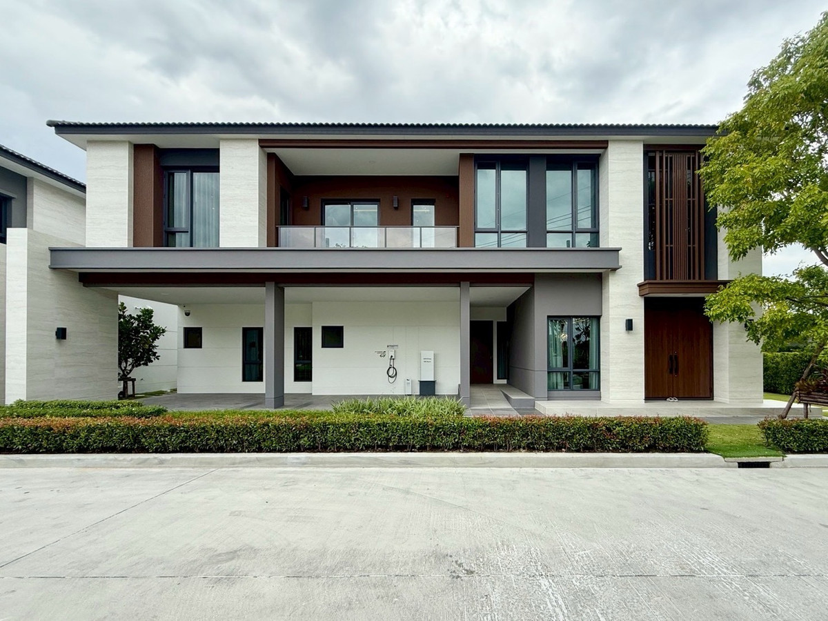 ขายบ้านบางนา แบริ่ง ลาซาล : The City บางนา 3 ใหม่ ไซส์ใหญ่สุด พร้อมดีลพิเศษ!
