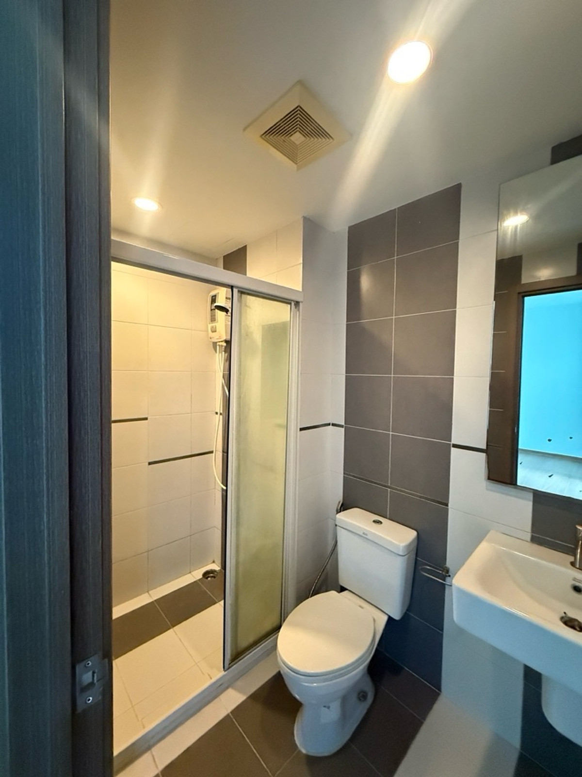 For RentCondoOnnut, Udomsuk : the base sukhumvit77 for rent ready to move