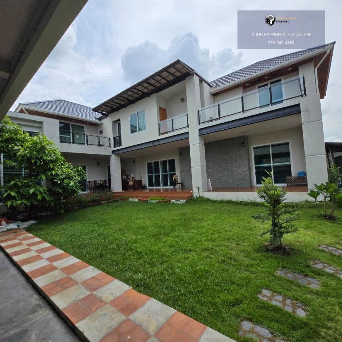 For SaleHouseOnnut, Udomsuk : 2-storey detached house for sale, Sukhumvit location, near BTS Punnawithi, front of house facing east 2-Storey Detached House, Sukhumvit – Near BTS Punnawithi 🏡 Facing East 🌞 素坤逸区二层独栋别墅 – 靠近BTS Punnawithi 朝东#