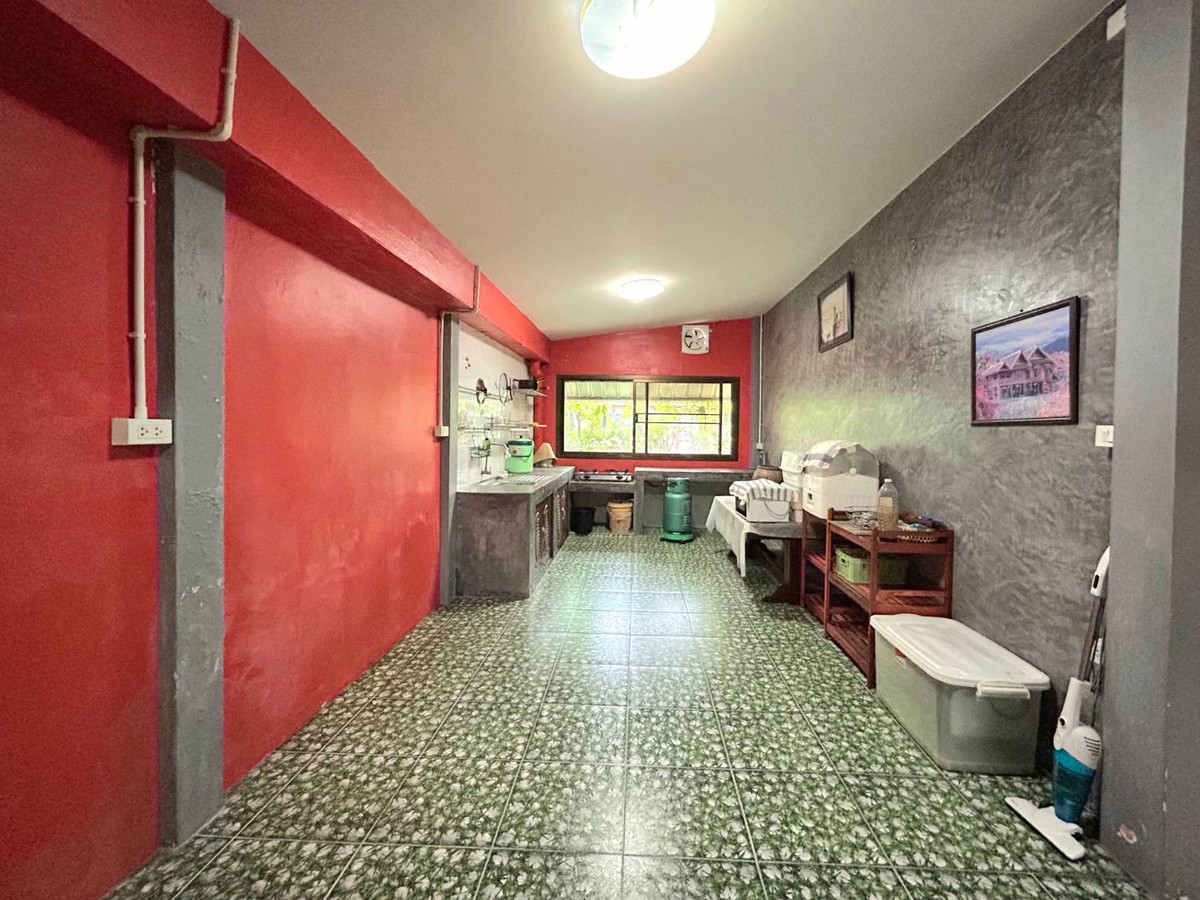 ขายทาวน์โฮมวิภาวดี ดอนเมือง หลักสี่ : ทาวน์เฮ้าส์หลังมุม ชั้นเดียว 2 คูหา บูรพาวิลล่า 7 ดอนเมือง ซอยเวฬุวนาราม 15