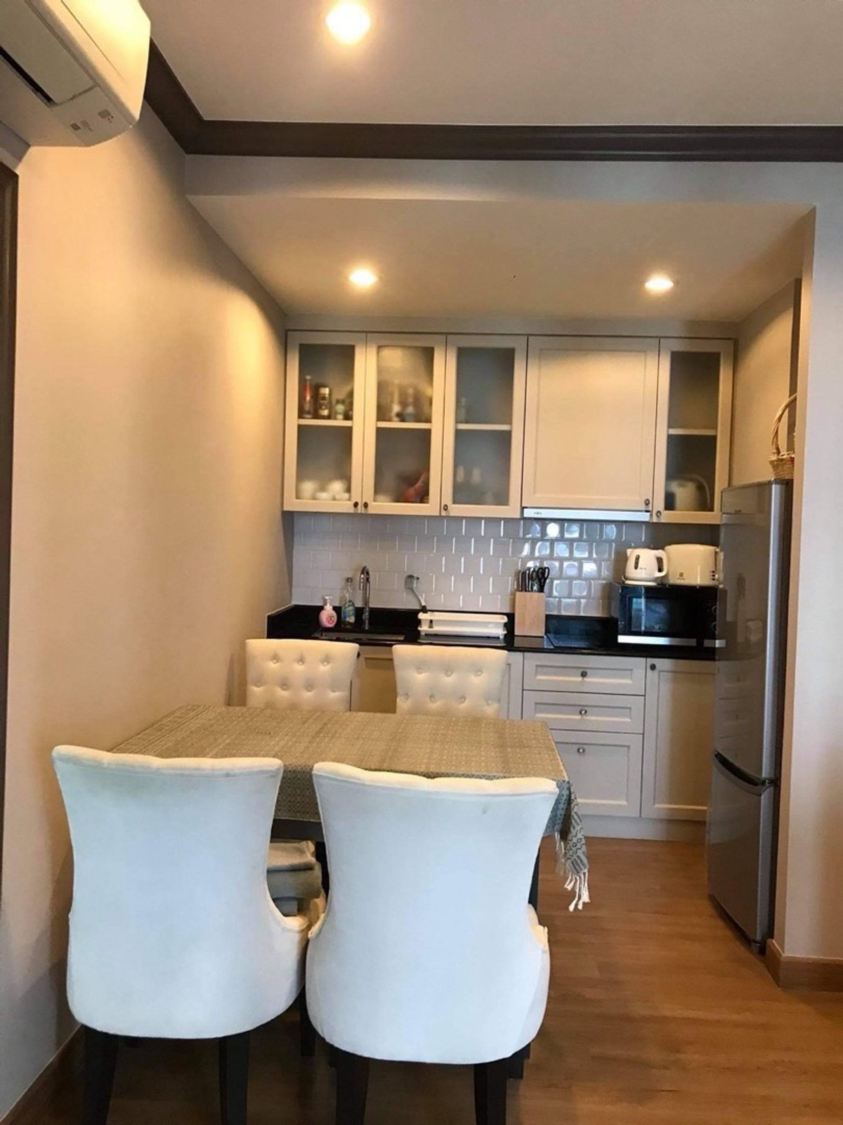 ขายคอนโดสยาม จุฬา สามย่าน : ✨ 👍 ขายพร้อมผู้เช่าถึง มี.ค. 2026 คอนโด 2 ห้องนอน ใกล้สยามสแควร์ และห้าง MBK