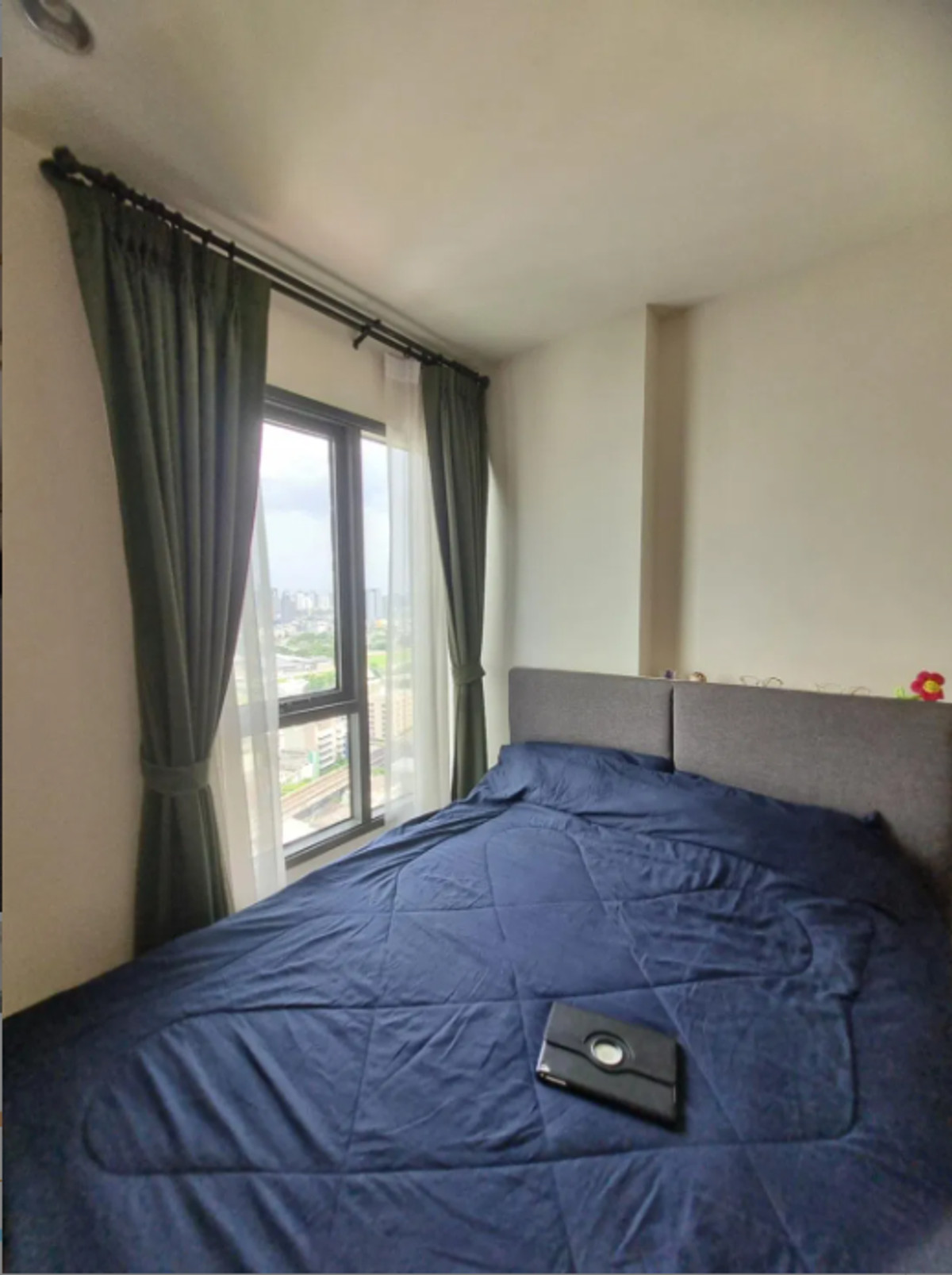 ขายคอนโดอารีย์ อนุสาวรีย์ : Centric Aree Station 56 sq.m. Please add LINE ID @806qphgn o8415o5483