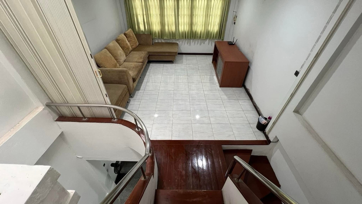 ขายทาวน์โฮมแจ้งวัฒนะ เมืองทอง : ❗️หลุดจอง ทาวน์โฮม 3 ชั้น รถไฟฟ้าเซ็นทรัลแจ้งวัฒนะ 