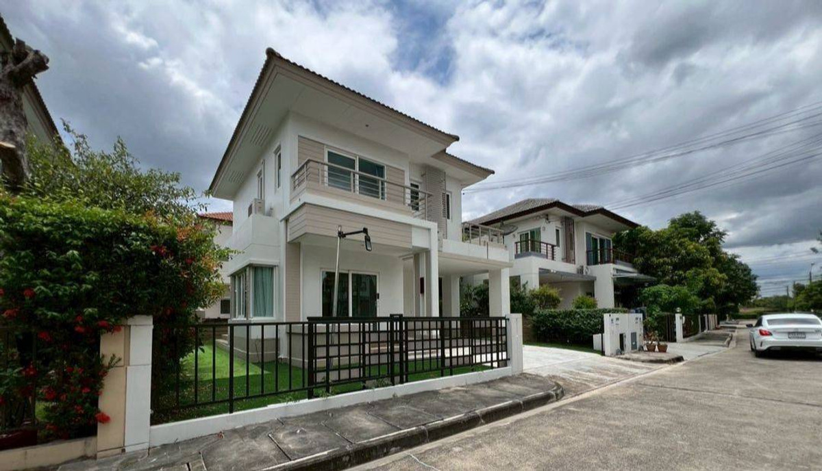 ให้เช่าบ้านพระราม 2 บางขุนเทียน : ให้เช่า บ้านเดี่ยว 2 ชั้น หมู่บ้านสราญสิริ ท่าข้าม – พระราม 2 ทำเลดี ใกล้ รร.สวนกุหลาบวิทยาลัย ธนบุรี เพียง 1 กม.