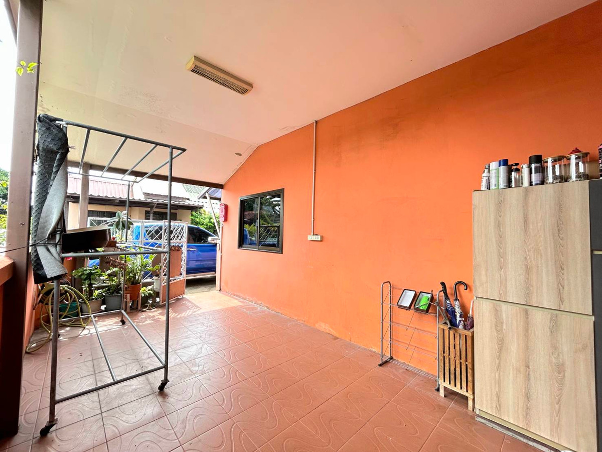 ขายทาวน์โฮมวิภาวดี ดอนเมือง หลักสี่ : ทาวน์เฮ้าส์หลังมุม ชั้นเดียว 2 คูหา บูรพาวิลล่า 7 ดอนเมือง ซอยเวฬุวนาราม 15