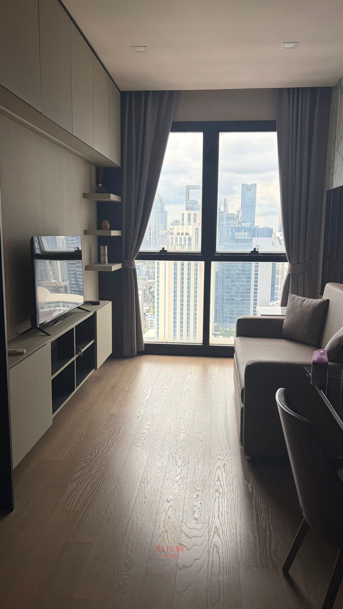For RentCondoSukhumvit, Asoke, Thonglor : RC112525 Condo for rent at ASHTON ASOKE, next to MRT Sukhumvit and near BTS Asoke.