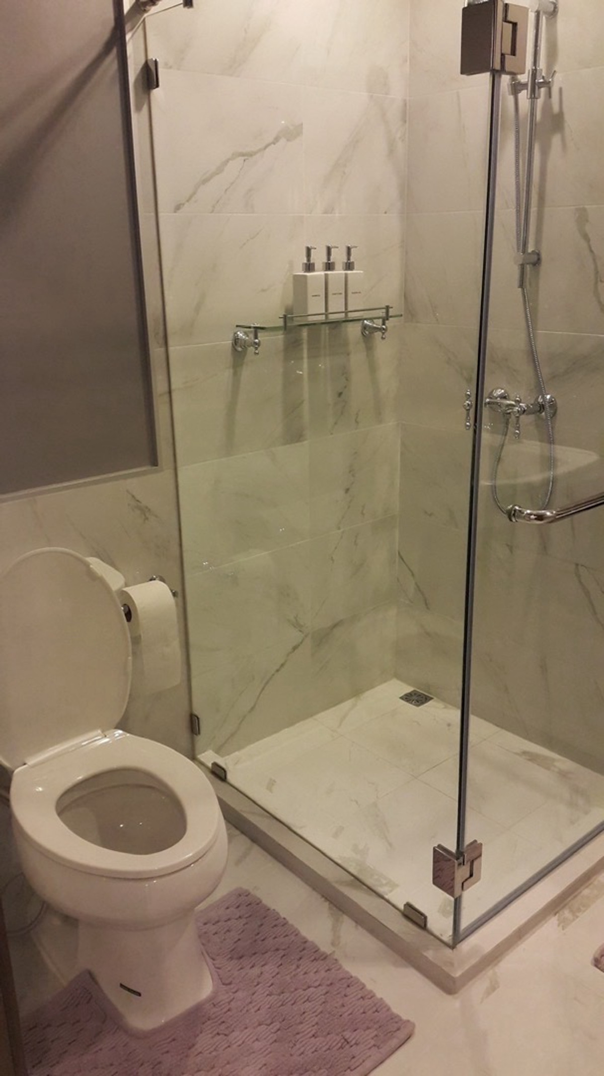 ขายคอนโดสยาม จุฬา สามย่าน : ✨ 👍 ขายพร้อมผู้เช่าถึง มี.ค. 2026 คอนโด 2 ห้องนอน ใกล้สยามสแควร์ และห้าง MBK