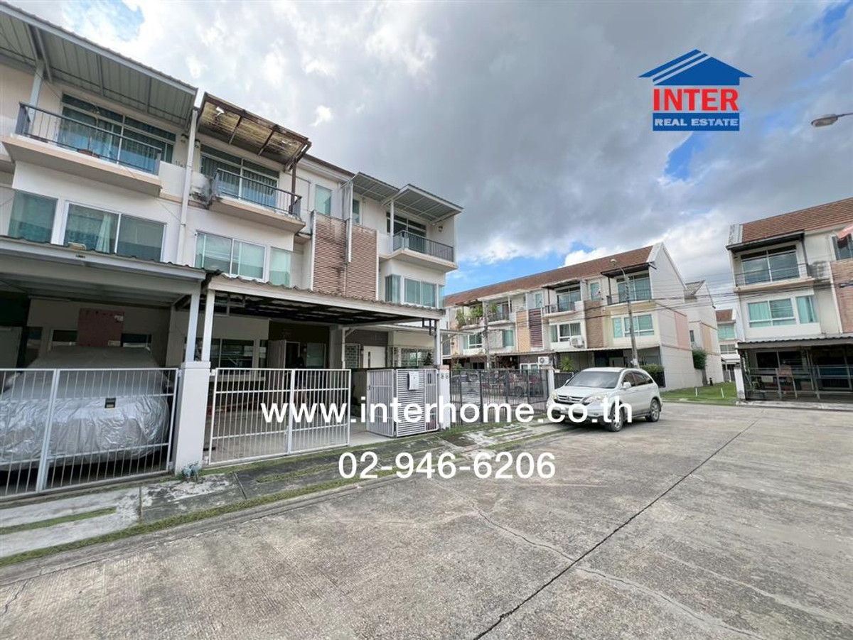 ขายทาวน์โฮมนวมินทร์ รามอินทรา : ทาวน์โฮม 3 ชั้น 20.6 ตร.ว. หมู่บ้านบ้านใหม่ รามอินทรา-คู้บอน ซอยคู้บอน28 แยก2 ถนนคู้บอน ถนนรามอินทรา ถนนคู่ขนานกาญจนาภิเษก เขตคันนายาว กรุงเทพมหานคร