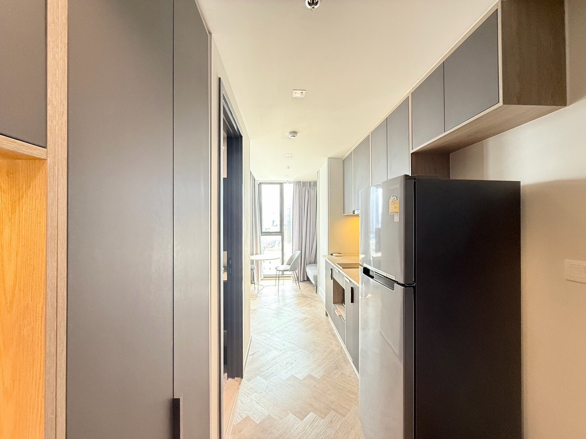 For RentCondoSiam Paragon ,Chulalongkorn,Samyan : 📍For rent, garden room, good plan ✨