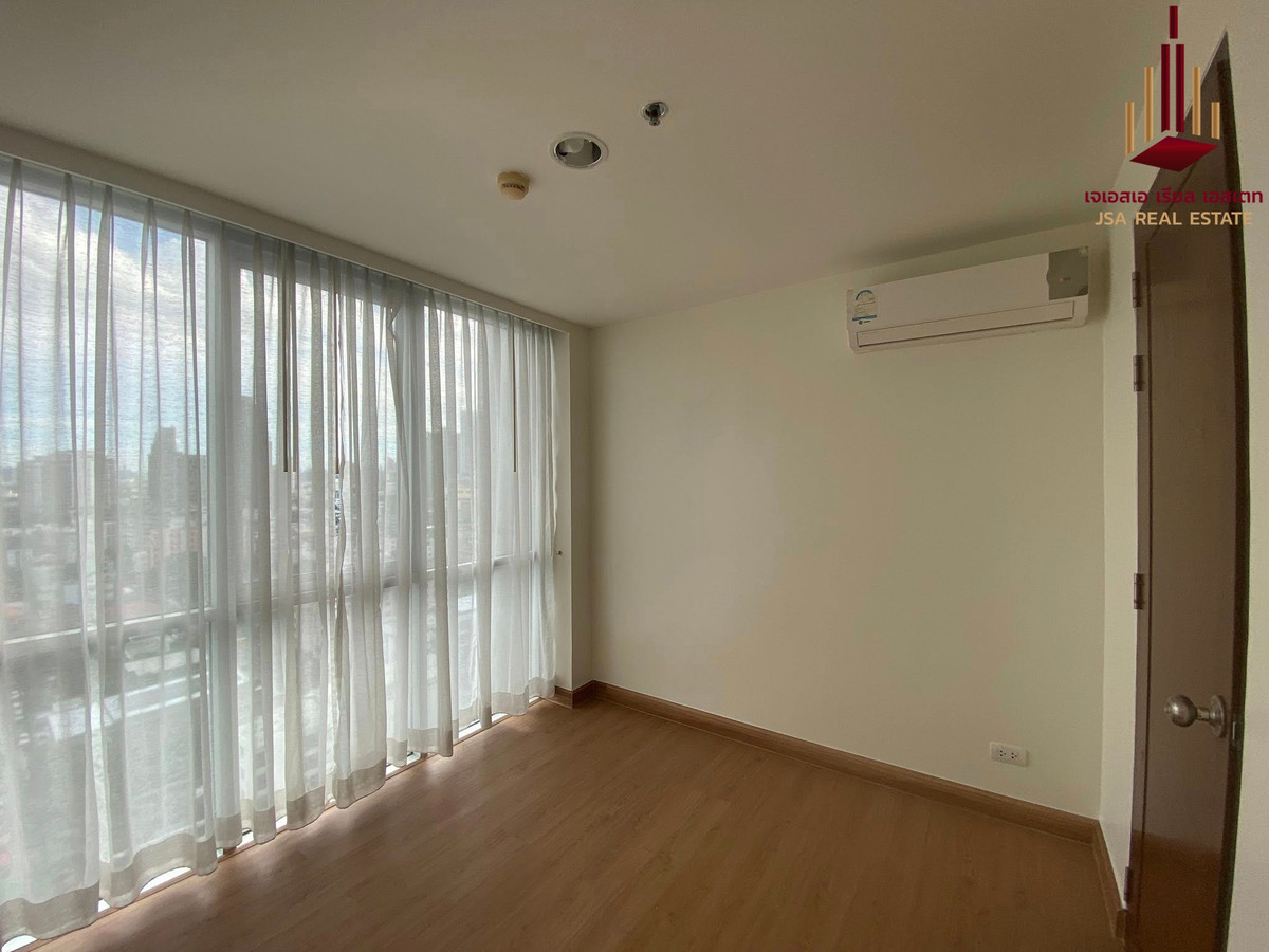 For SaleCondoLadprao, Central Ladprao : ✨ For Sale: The Line Phahonyothin Park Condo ✨ 💰 Only 5,800,000 THB