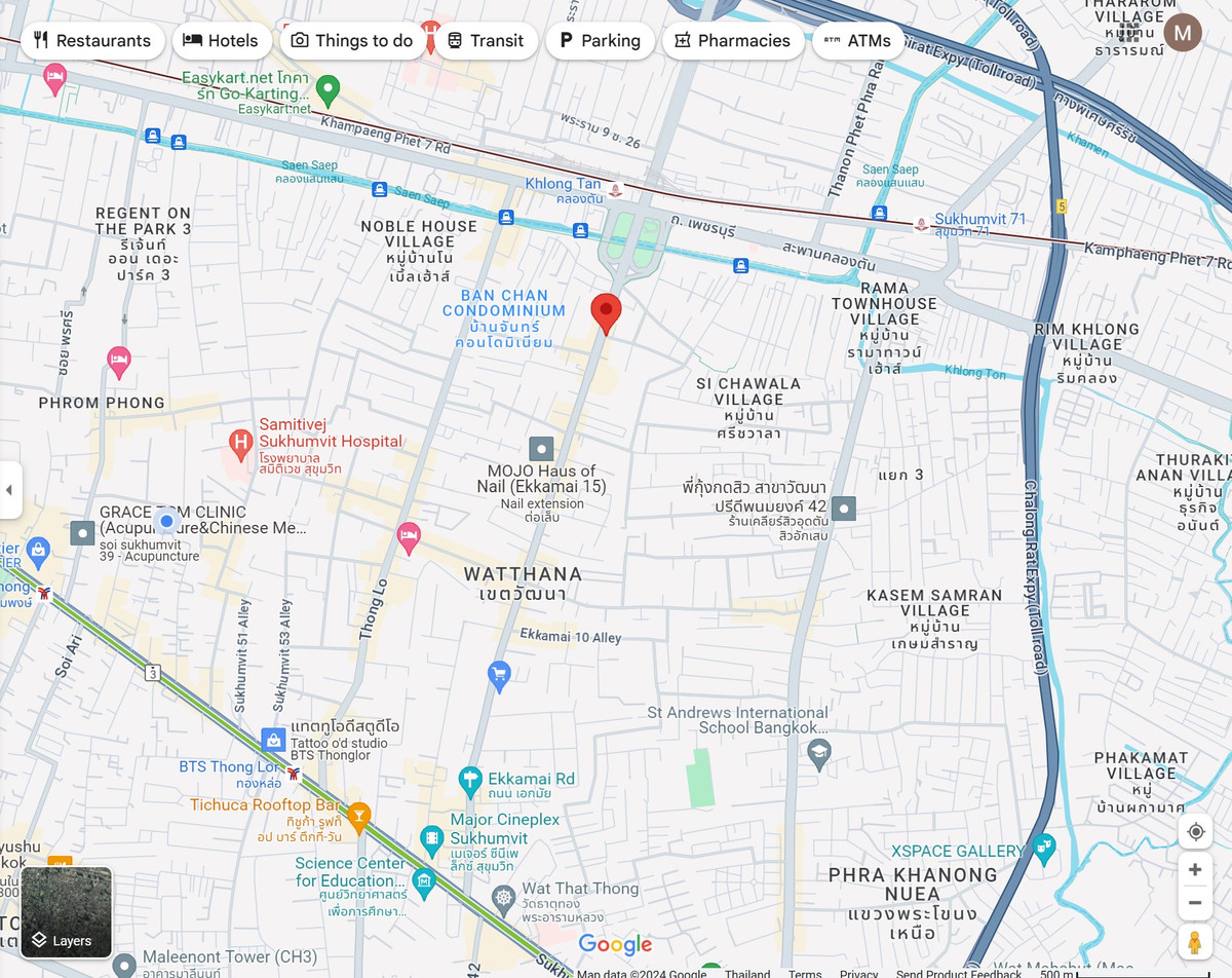 For RentShop HouseSukhumvit, Asoke, Thonglor : ✨ Commercial building for rent, corner building “next to Ekkamai Road“, great trading location! Suitable for opening a cafe / showroom / office! ✨