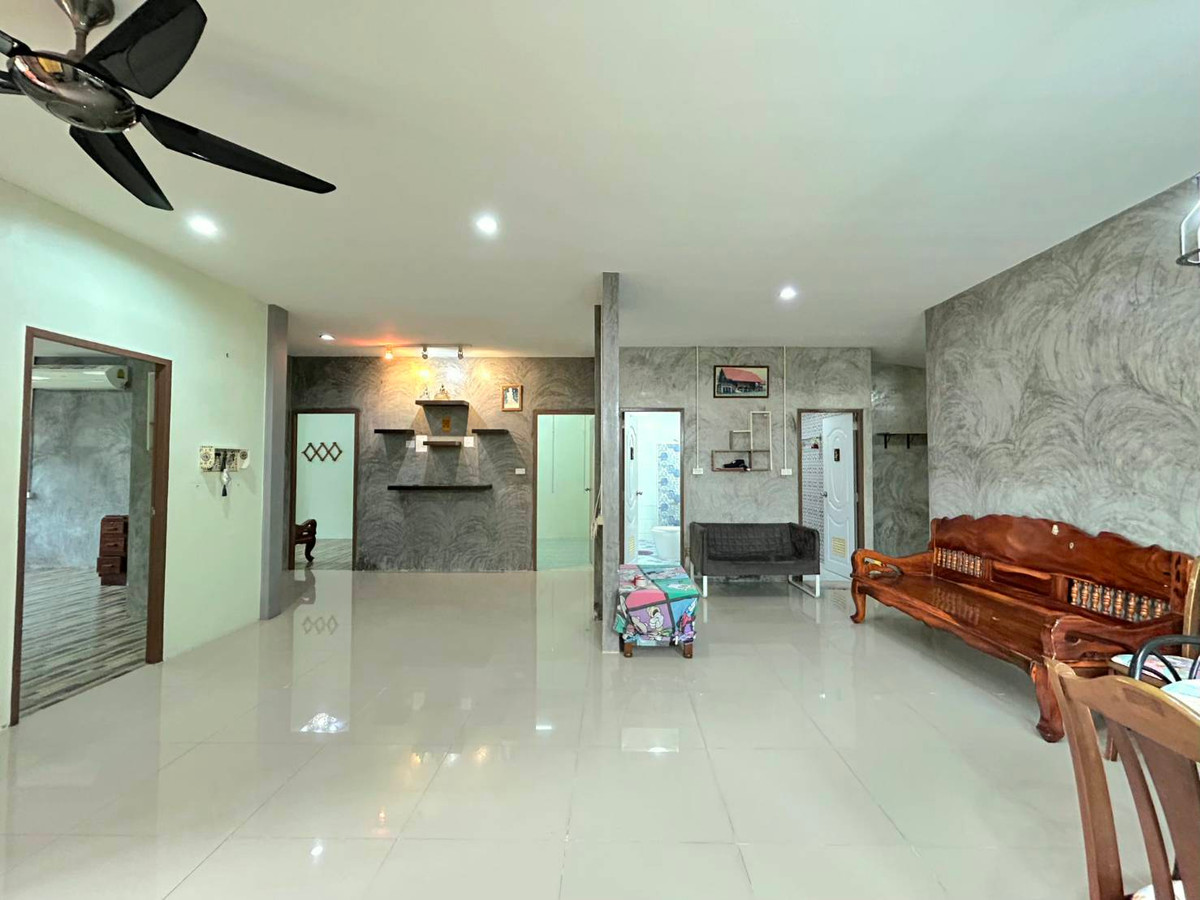 ขายทาวน์โฮมวิภาวดี ดอนเมือง หลักสี่ : ทาวน์เฮ้าส์หลังมุม ชั้นเดียว 2 คูหา บูรพาวิลล่า 7 ดอนเมือง ซอยเวฬุวนาราม 15