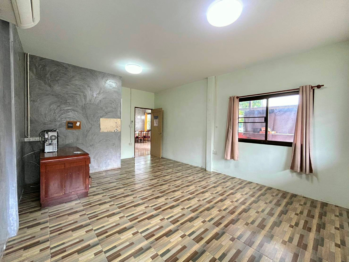 ขายทาวน์โฮมวิภาวดี ดอนเมือง หลักสี่ : ทาวน์เฮ้าส์หลังมุม ชั้นเดียว 2 คูหา บูรพาวิลล่า 7 ดอนเมือง ซอยเวฬุวนาราม 15