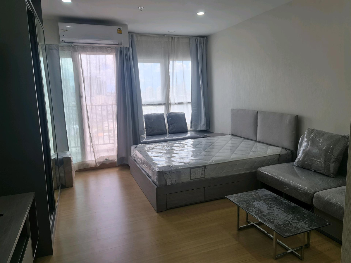 For RentCondoRamkhamhaeng, Hua Mak : 🔥🔥🔥 For rent Supalai Veranda Ramkhamhaeng 🔥🔥🔥 📍 17th floor, city view room 📍 Size 28 sq m. | Studio room, 1 bathroom
