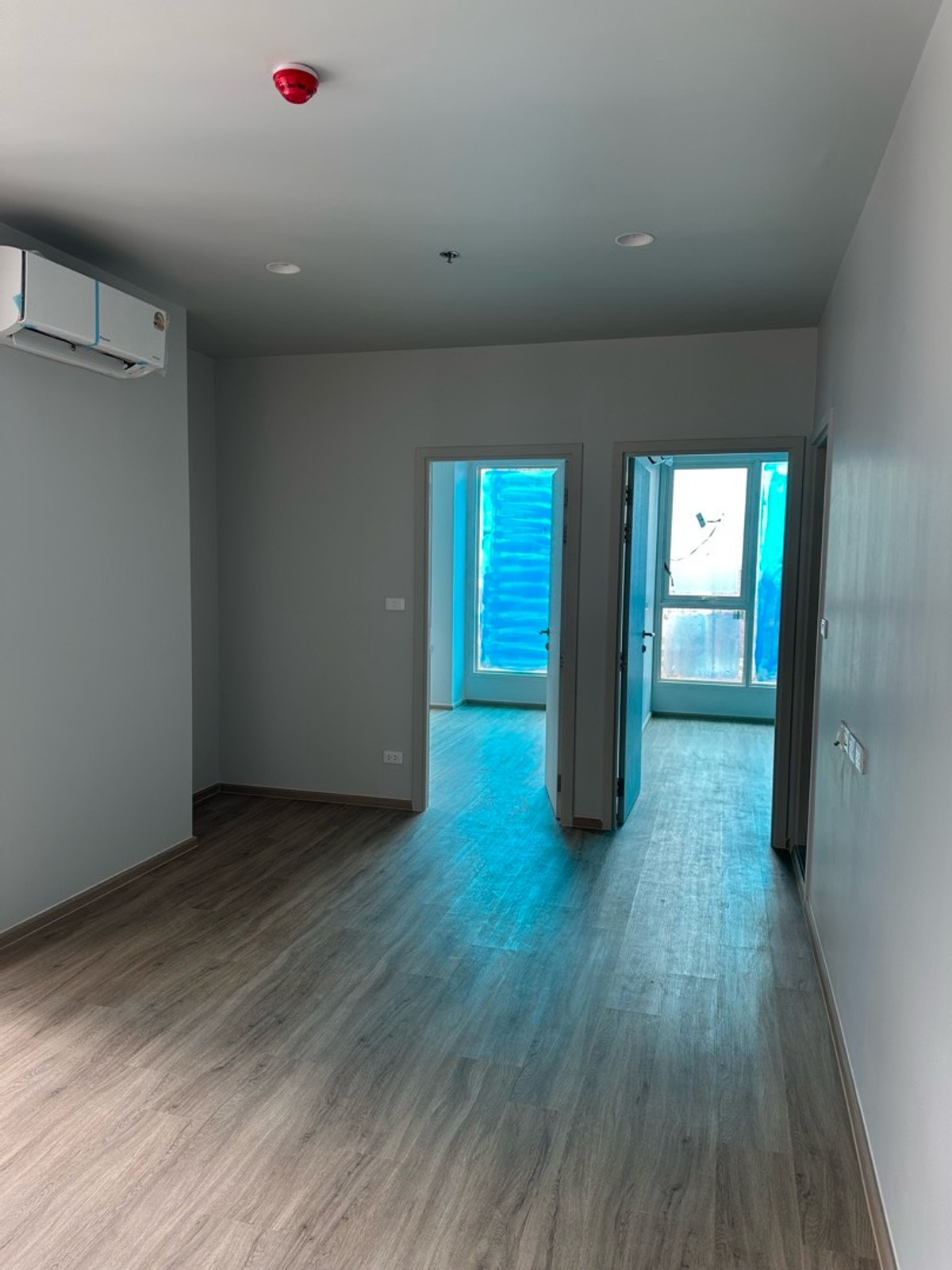 Sale DownCondoSukhumvit, Asoke, Thonglor : 2 bedrooms, 8 million in the heart of Thonglor.