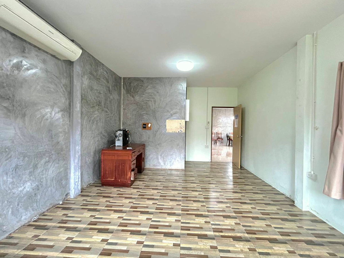 ขายทาวน์โฮมวิภาวดี ดอนเมือง หลักสี่ : ทาวน์เฮ้าส์หลังมุม ชั้นเดียว 2 คูหา บูรพาวิลล่า 7 ดอนเมือง ซอยเวฬุวนาราม 15