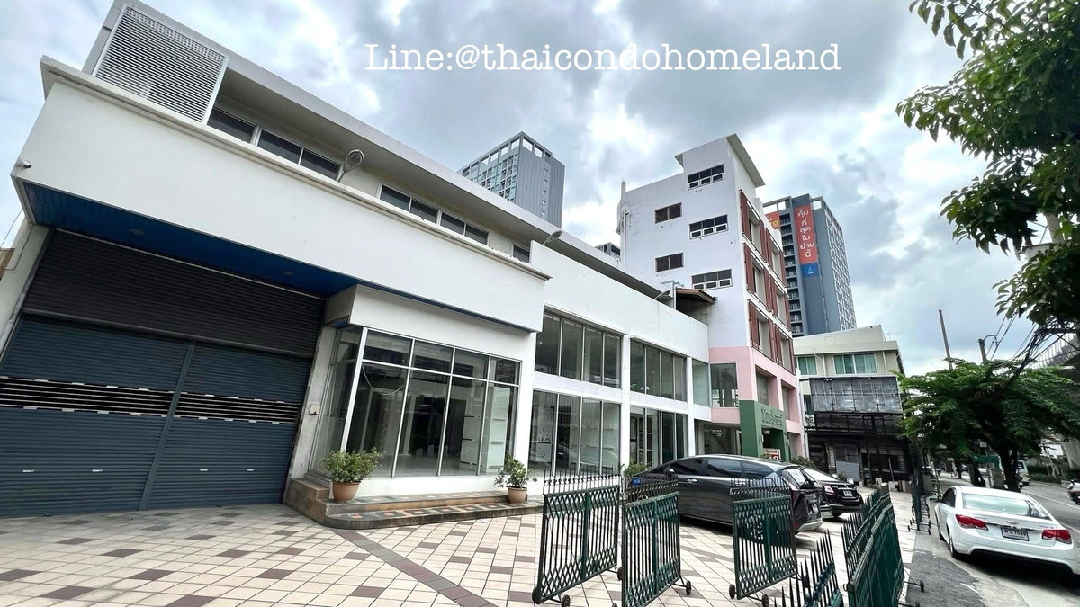 For RentOfficePinklao, Charansanitwong : ❗️Large office building for rent 
, location next to Charansanitwong Road. New cut bird hunter