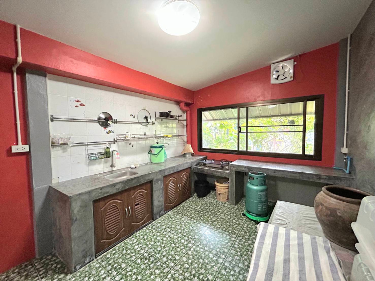 ขายทาวน์โฮมวิภาวดี ดอนเมือง หลักสี่ : ทาวน์เฮ้าส์หลังมุม ชั้นเดียว 2 คูหา บูรพาวิลล่า 7 ดอนเมือง ซอยเวฬุวนาราม 15