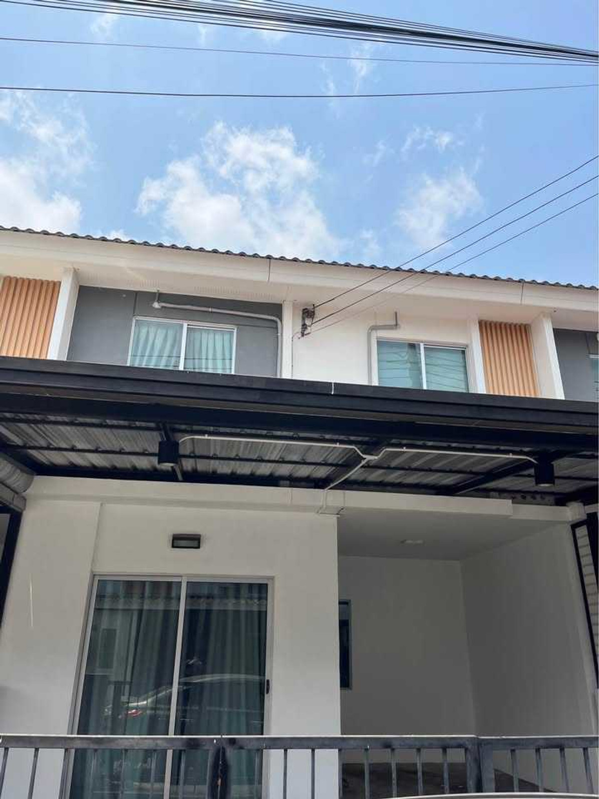 ให้เช่าทาวน์โฮมปทุมธานี รังสิต ธรรมศาสตร์ : ME2500079 ทาวน์โฮมให้เช่า บ้านพฤกษา 116 รังสิต-ธัญบุรี เดินทางง่าย ใกล้ม.กรุงเทพ–ม.รังสิต