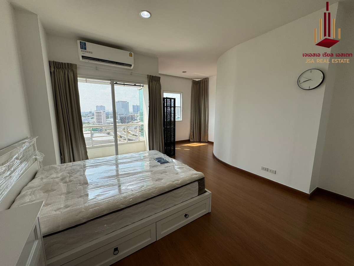 For RentCondoPattanakan, Srinakarin : ✨ For Rent: The Four Wings Residence Condo ✨ 💰 Only 45, 000THB/month