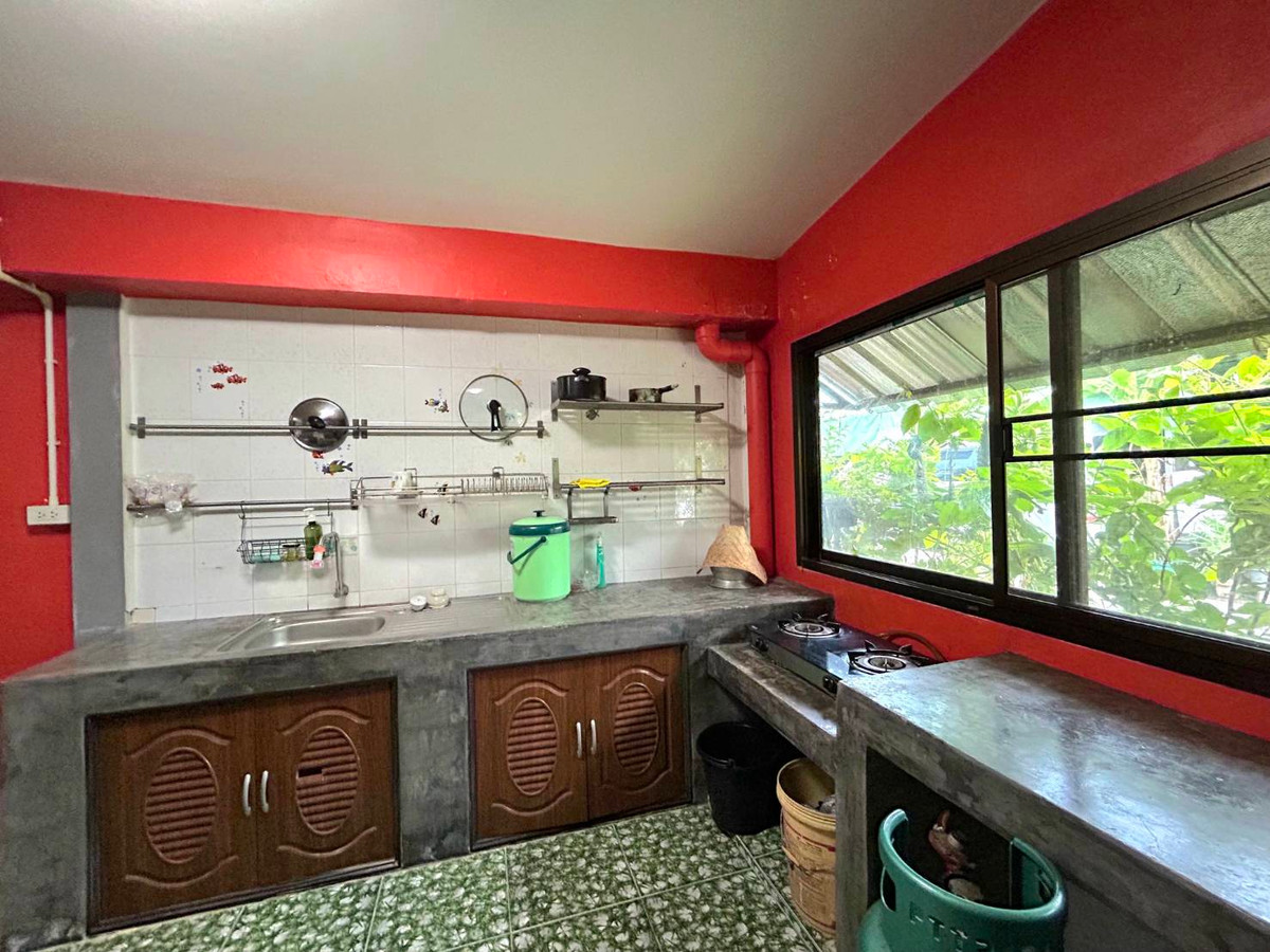 ขายทาวน์โฮมวิภาวดี ดอนเมือง หลักสี่ : ทาวน์เฮ้าส์หลังมุม ชั้นเดียว 2 คูหา บูรพาวิลล่า 7 ดอนเมือง ซอยเวฬุวนาราม 15