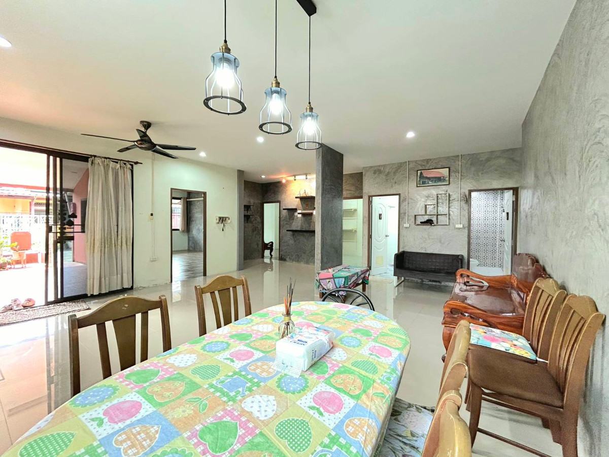 ขายทาวน์โฮมวิภาวดี ดอนเมือง หลักสี่ : ทาวน์เฮ้าส์หลังมุม ชั้นเดียว 2 คูหา บูรพาวิลล่า 7 ดอนเมือง ซอยเวฬุวนาราม 15