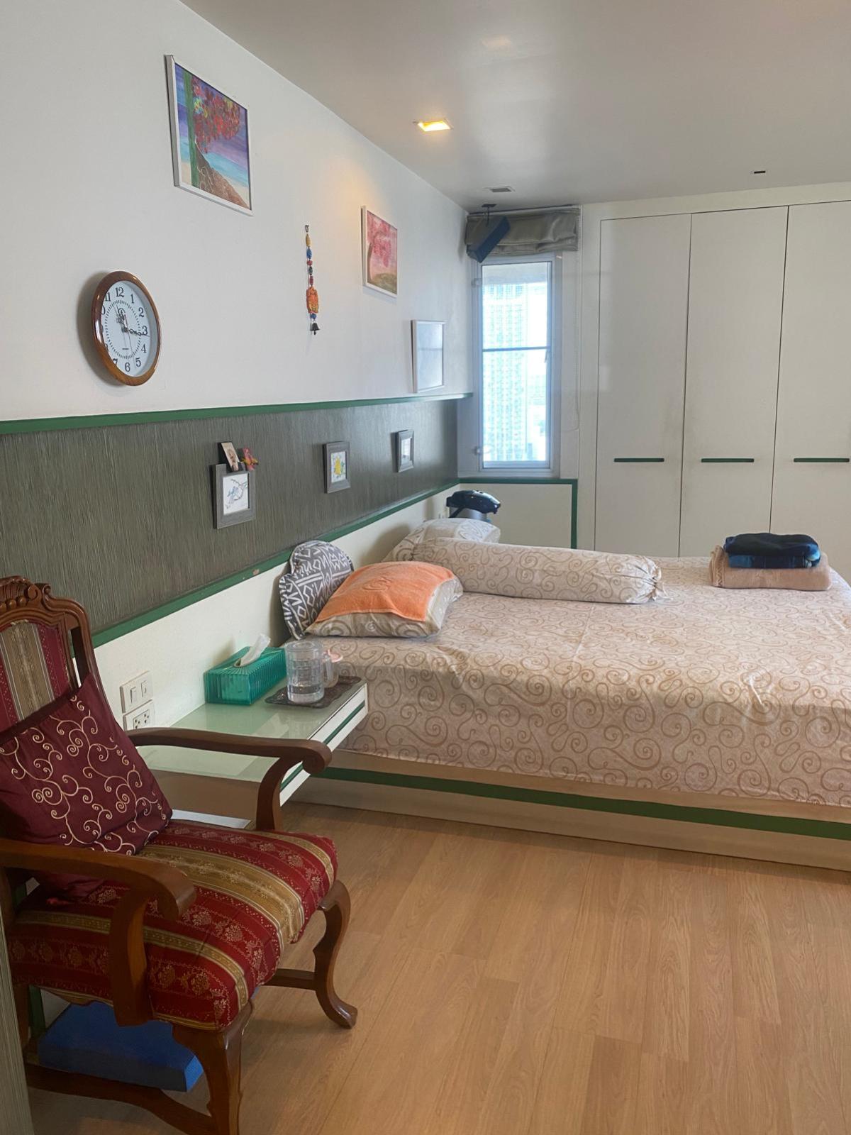 For SaleCondoSukhumvit, Asoke, Thonglor : Ds Tower 1 / Large unit in the Phrom Phong area. / 3 Bed 293 sq.m. Tel 0937890899