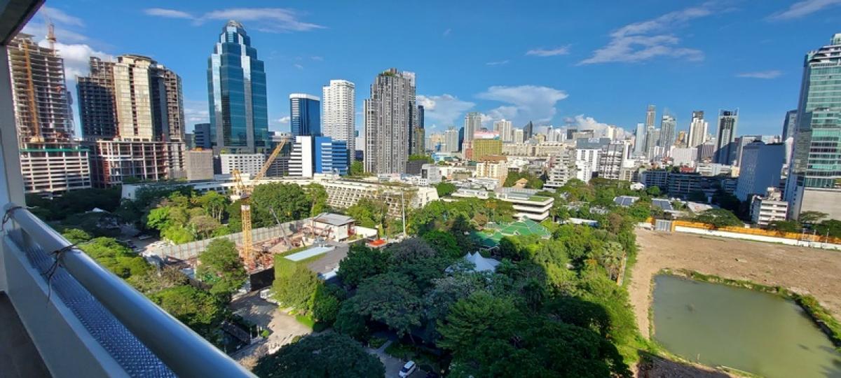 For SaleCondoWitthayu, Chidlom, Langsuan, Ploenchit : Somkid Gardens / Newly renovated large unit near BTS Chidlom. / 3 Bed 251 sq.m. Tel 0937890899