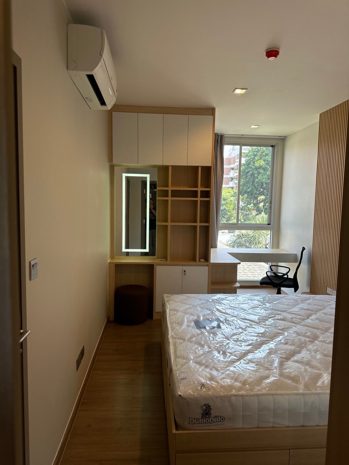 For RentCondoSukhumvit, Asoke, Thonglor : For rent, Q Prasarnmit, 1 bed 39 sqm, no blocked views, 27,500