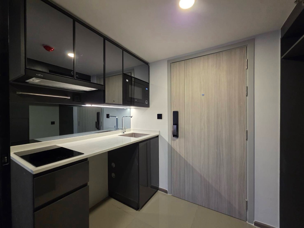 ขายคอนโดสยาม จุฬา สามย่าน : 📢👇 โอกาสที่ควรจับจอง ยูนิตใหม่เอี่ยม เหมาะทั้งอยู่อาศัยและลงทุน วิวเมืองโล่งไม่มีตึกบัง ทำเลเยี่ยม ใกล้จุฬาฯ สามย่านมิตรทาวน์ และเยาวราช