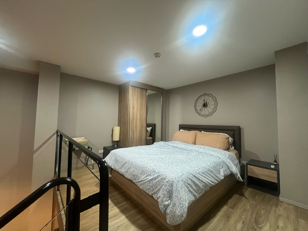 CondoSathorn, Narathiwat : For Rent Loft Condo BTS Surasak